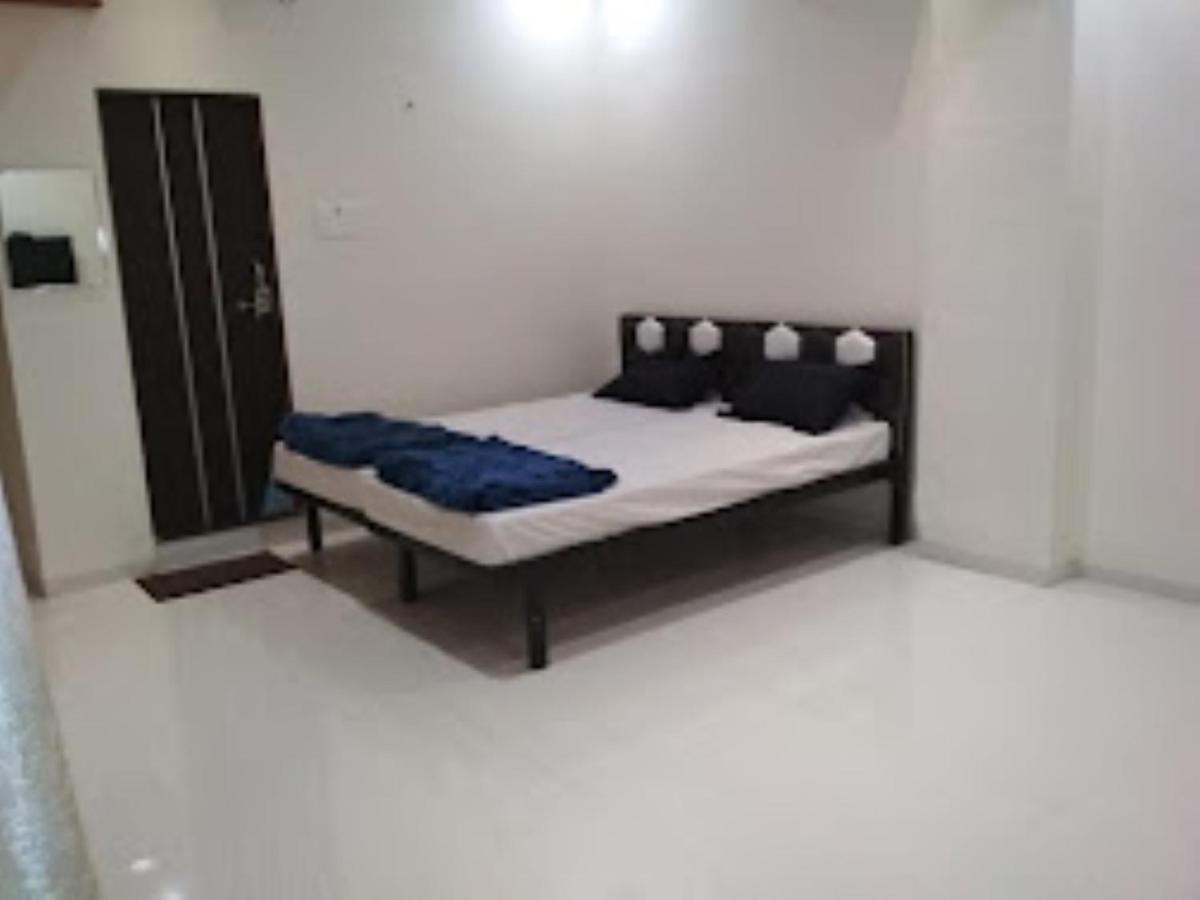 Hotel Vaibhav,Akola Ngoại thất bức ảnh